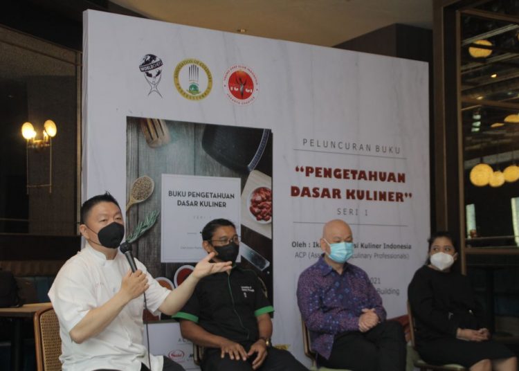 Demi Masa Depan Kuliner Indonesia, Chef Stefu Luncurkan Buku Ini (Foto: dok. Association of Culinary Professional Indonesia/Jakarta Book Review)