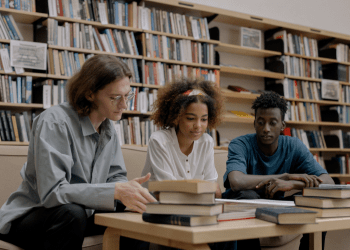 Selamat Hari Kunjung Perpustakaan