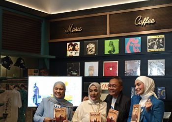 Novel Rantau, Kado Spesial Ulang Tahun Zulkifli Hasan