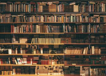 6 Rekomendasi Buku Bacaan Ringan, Langsung Kelar Sekali Baca